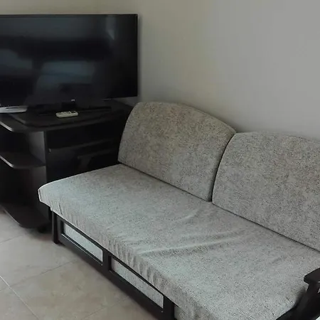 Apolon 6 شقة
